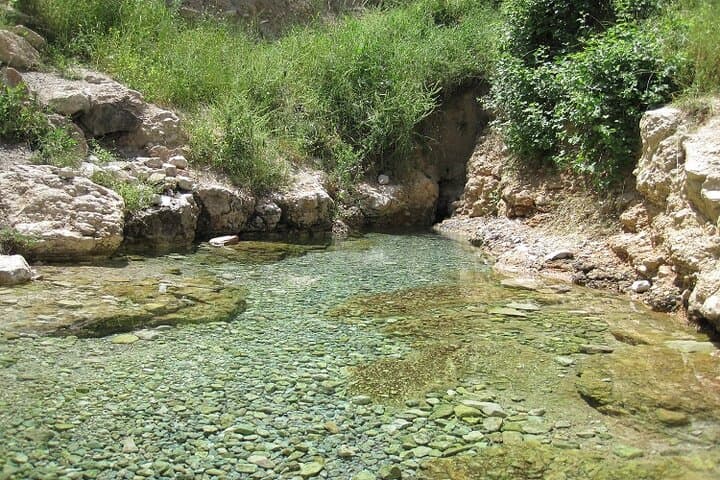 آبگرم مهمانک، چشمه‌ای جوشیده از دل کوه‌های مانه و سملقان