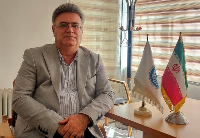 یک کارشناس اقتصادی عنوان کرد اصلاح قیمت بنزین لازم است، اما نه در هر شرایطی