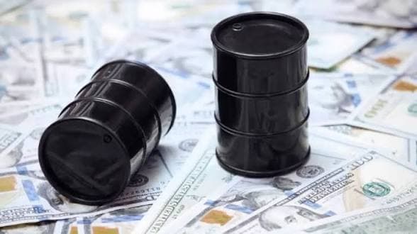 قیمت جهانی نفت در ۲۱ مهر کاهش یافت؛ برنت به حدود ۱۰۵ دلار رسید