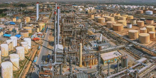 قفل وزارت نفت و صندوق توسعه ملی روی پتروپالایشگاه‌ها | انرژی نویس