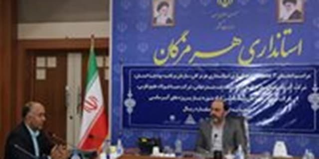 تفاهمنامه 900 میلیارد ریالی تامین لوله‌های طرح آبرسانی هرمزگان امضا شد | انرژی نویس