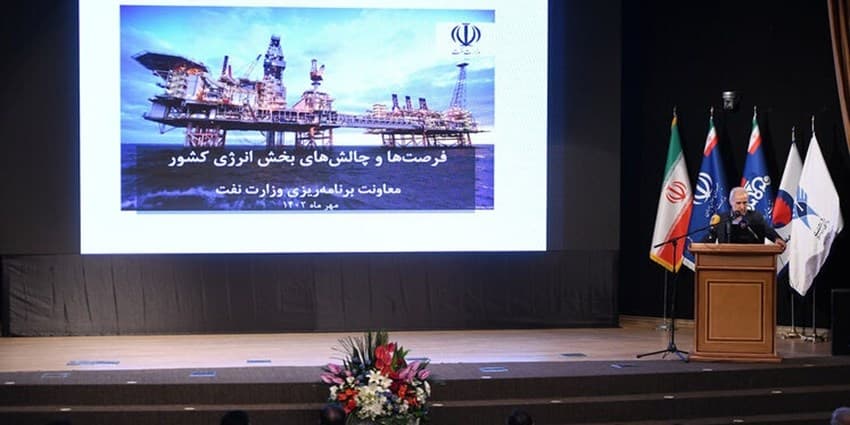 آمادگی وزارت نفت برای امضای قرارداد ساخت ۵۵۰ تجهیز موردنیاز صنعت نفت با دانشگاهها | انرژی نویس