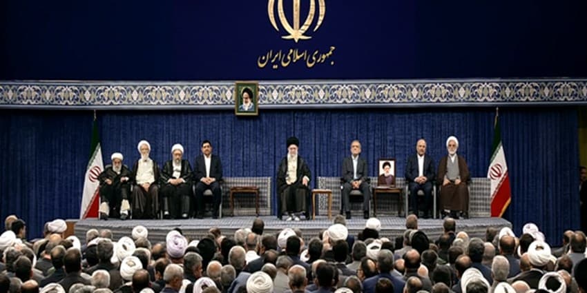 آغاز مراسم تنفیذ حکم ریاست جمهوری مسعود پزشکیان | انرژی نویس