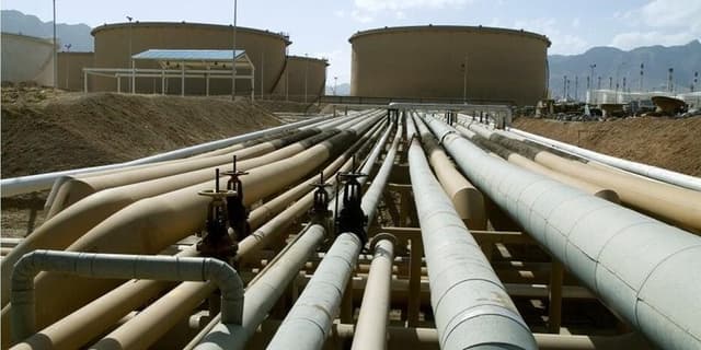 افزایش زیرساخت‌های سوخت‌رسانی در تأسیسات انبار نفت اصفهان | انرژی نویس