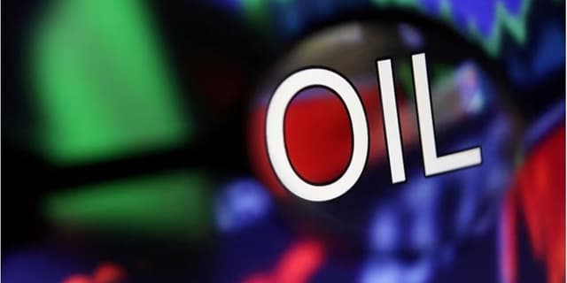 نفت روی موج بهبود قیمت افتاد | انرژی نویس