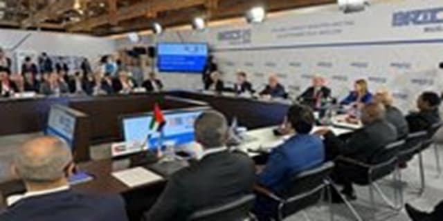 دستاورد‌های حضور وزیر نیرو در اجلاس وزرای انرژی گروه بریکس؛ از پیگیری اتصال برق ایران با روسیه تا مذاکره برای توسعه تجدیدپذیر‌ها | انرژی نویس