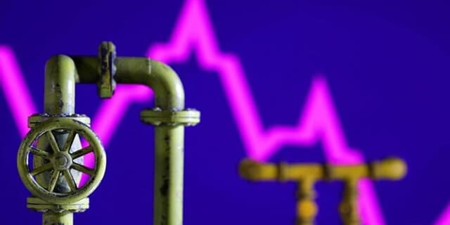 تداوم کاهش قیمت نفت در بازار جهانی | انرژی نویس