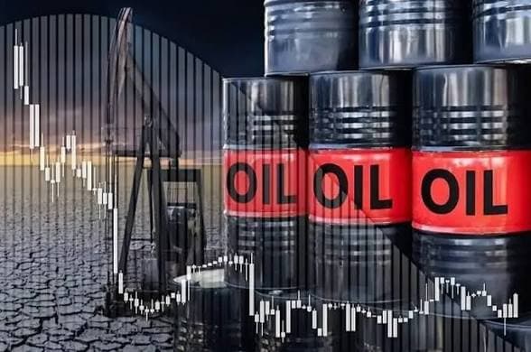 کاهش قیمت نفت برنت در بازار جهانی همزمان با افزایش امیدها به مذاکرات دیپلماتیک