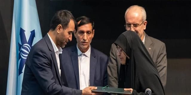 شرکت ملی صنایع پتروشیمی از دانشآموزان مستعد حمایت میکند | انرژی نویس