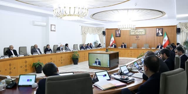 بخش نفت رشد اقتصادی ۱۶.۴ درصدی را ثبت کرد/ رشد اقتصادی نفت فراتر از تصورها و پیشبینیها | انرژی نویس