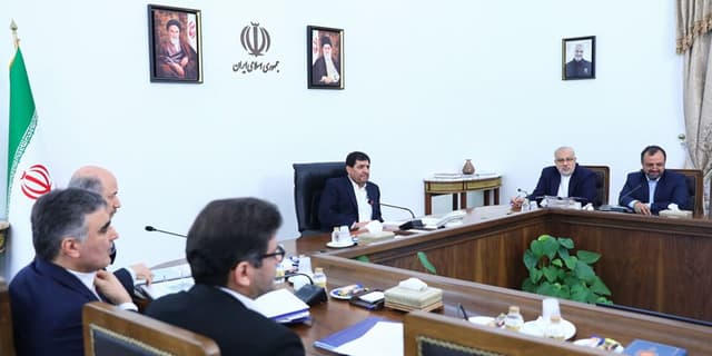 برنامه جامع احداث ۱۵ هزار مگاوات نیروگاه خورشیدی در راه شورای اقتصاد | انرژی نویس