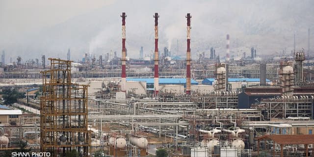تأمین ۱۰۰ درصدی مواد شیمیایی در پالایشگاههای پارس جنوبی برای ورود به فصل سرد | انرژی نویس