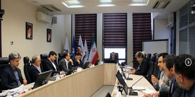 تازهترین اوضاع شرکتهای تولیدی صندوق بازنشستگی صنعت نفت بررسی شد | انرژی نویس