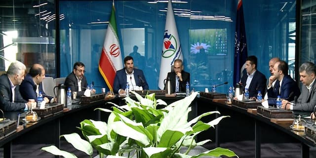 دستیابی به سیاستهای واقع بینانه در صنعت نفت در گرو بررسی دقیق بازارهای جهانی | انرژی نویس
