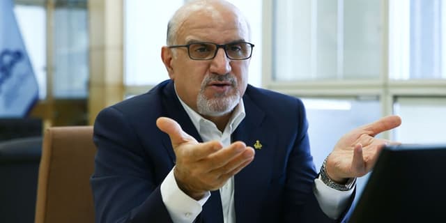 «پاکنژاد» نگاه حل مسئله به موضوعات دارد/ ضرورت تمرکز وزارت نفت دولت چهاردهم بر عملیاتیکردن نقشه توسعه متوازن صنعت پتروشیمی | انرژی نویس
