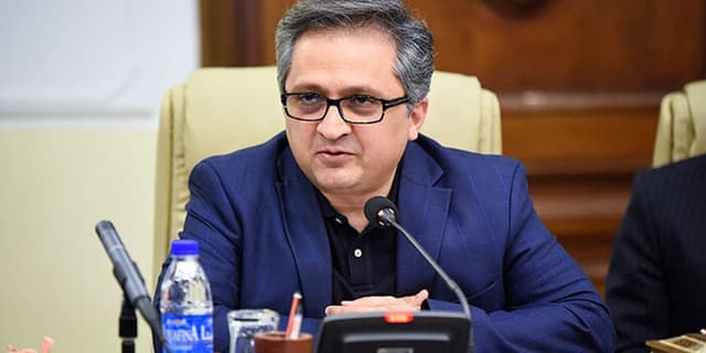 شناسایی، اولویتبندی و ارائه راهکارهای کوتاهمدت چالشهای منابع انسانی صنعت نفت در کارگروه مشورتی وزیر نفت | انرژی نویس