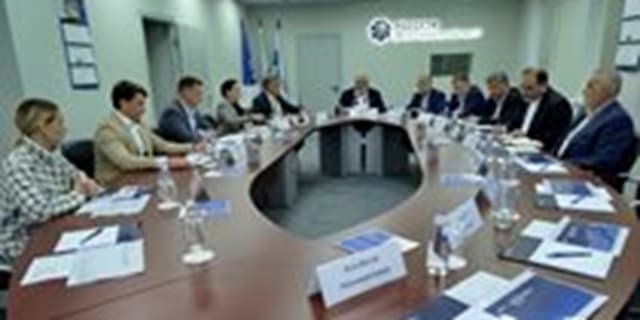 بازدید وزیر نیرو از بزرگترین شرکت شبکه برق روسیه | انرژی نویس