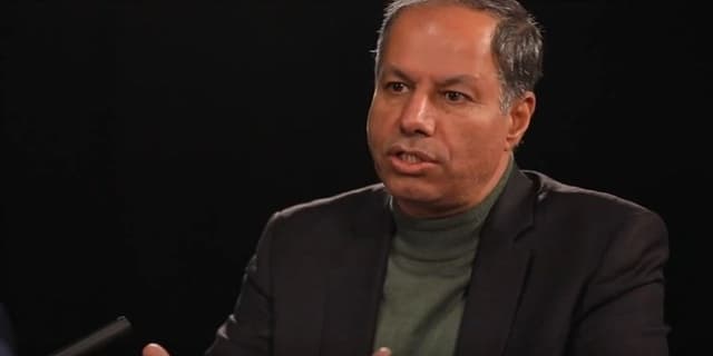 دولت باید سیاستگذار توسعه تجدیدپذیرها باشد نهمجری/ توسعه تجدیدپذیرها یک ضرورت است | انرژی نویس