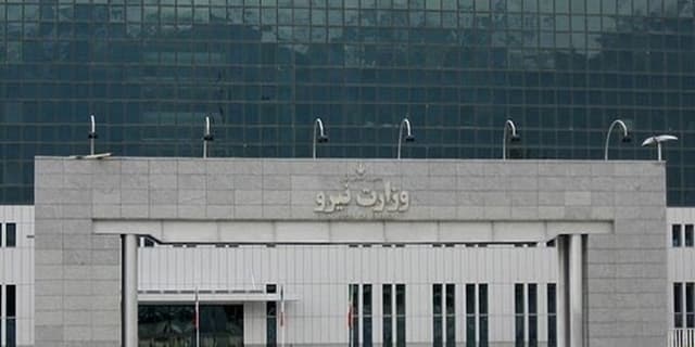 کارکنان صنعت آب و برق همگام با سایر گروههای امدادی در صحنه هستند | انرژی نویس